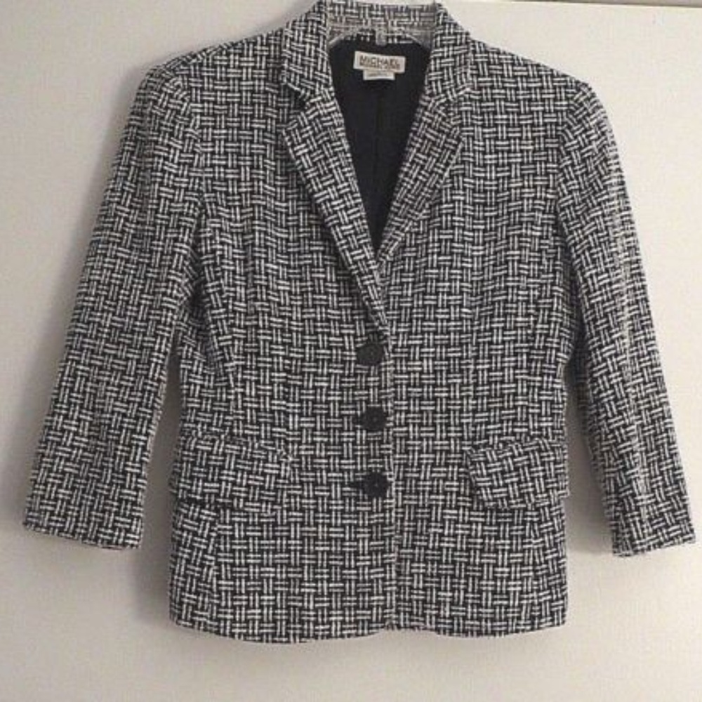 FINAL MICHAEL KORS BLACK/WHITE JACKET
